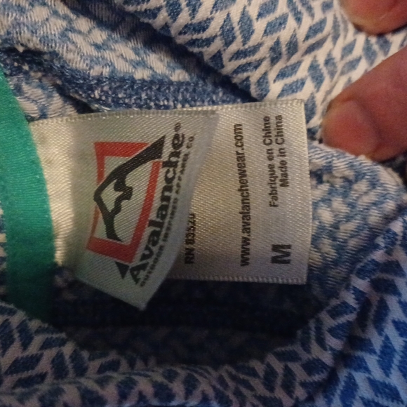 Avalanche Pullover Sweater - Picture 2 of 3